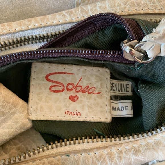 Imported from ITALY. Oyster leather with Natural Hide Accent Pockets Crossbody - Picture 7 of 7